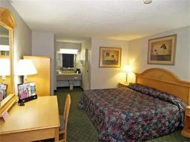 Americas Best Value Inn Virginia Beach 2*,